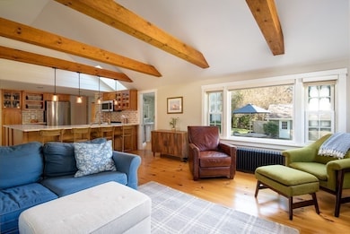 105 Fruit St, Hopkinton, MA 01748 - photo 6