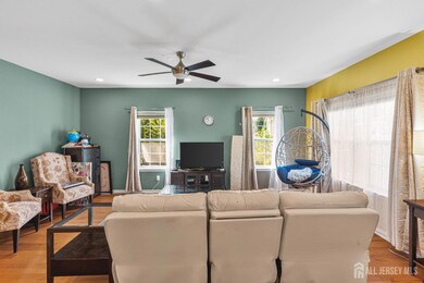 36 Andrews Way, Piscataway, NJ 08854 - photo 3