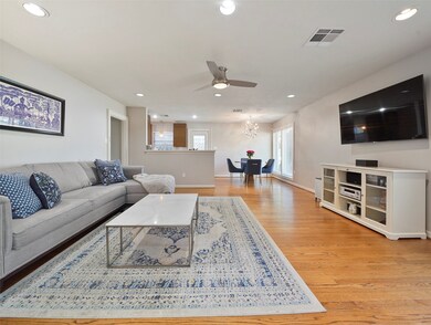 1301 Martin St, Houston, TX 77018 - photo 6