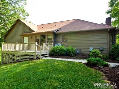 Large deck for entertaining