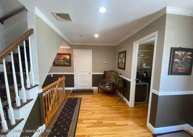 386 Adelaide Ave unit 1, Staten Island, NY 10306 - photo 3