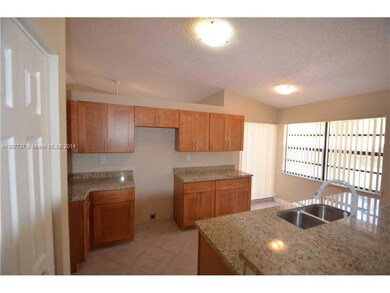 14721 Madison Place, Davie, FL 33325 - photo 5