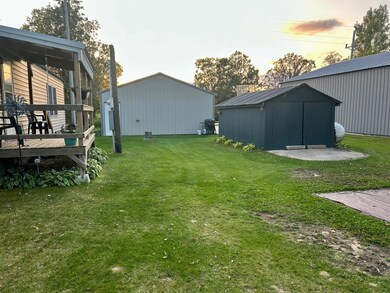 537 2nd St N, Greenbush, MN 56726 - photo 6