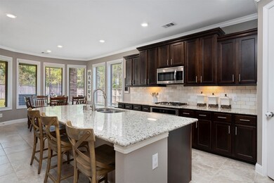 1087 Ginger Glade Ln, Pinehurst, TX 77362 - photo 2