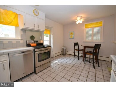 164 W Plumstead Ave, Lansdowne, PA 19050 - photo 6