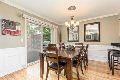 Kitchen Dinette area
