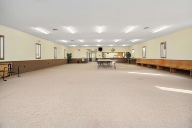 226 E 6th St, Warren, IN 46792 - photo 2