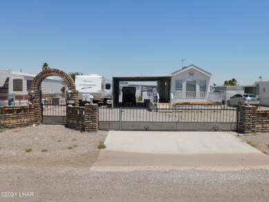 608 W Desert Dr, Quartzsite, AZ 85346 - photo 2
