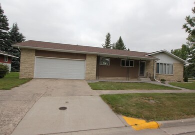 303 W 1st St, Argyle, MN 56713 - photo 2