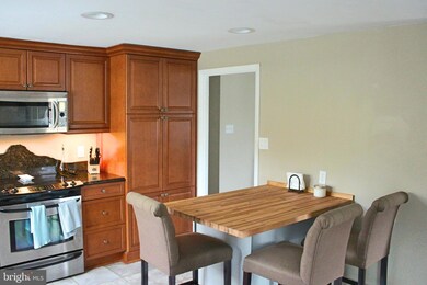 4407 Moylan Ln, Fairfax, VA 22033 - photo 7