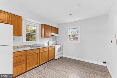 17 Willis St, Penns Grove, NJ 08069 - photo 4