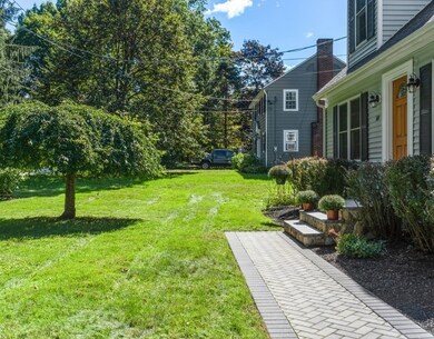 169 Tahattawan Rd, Littleton, MA 01460 - photo 2