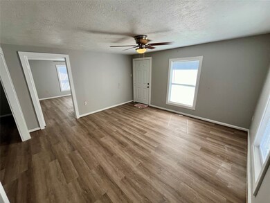 4513 Lone Oak Rd, Houston, TX 77093 - photo 5