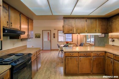 16260 SW Sunrise Ln, McMinnville, OR 97128 - photo 6