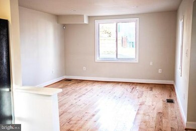 1601 Pacific Ave, Capitol Heights, MD 20743 - photo 4