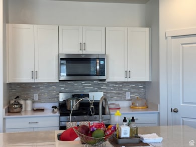 3852 S Mcelroy Rd, Magna, UT 84044 - photo 7