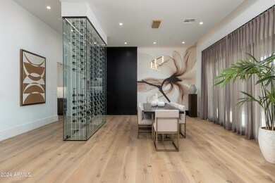 11267-DiningRoom