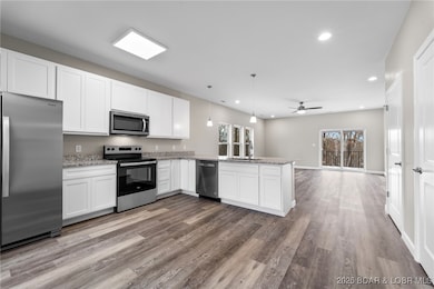 5844 Horseshoe Bend Pkwy, Village of Four Seasons, MO 65049 - photo 6