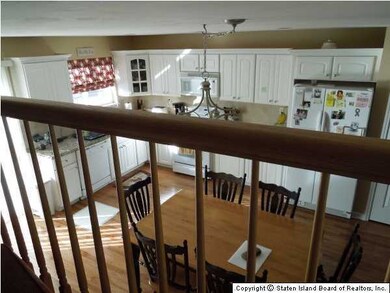 64 Chess Loop, Staten Island, NY 10306 - photo 6