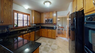 321 Diamond Back Way, Algonquin, IL 60102 - photo 6