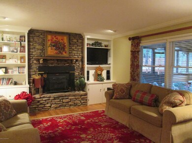 4904 Carpenter Dr, Crestwood, KY 40014 - photo 7