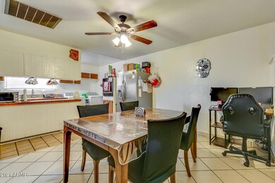 4309 W Earll Dr, Phoenix, AZ 85031 - photo 5