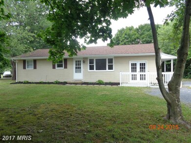 10610 Winchester Ave, Bunker Hill, WV 25413 - photo 2