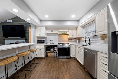 7656 W 80th Place, Bridgeview, IL 60455 - photo 7