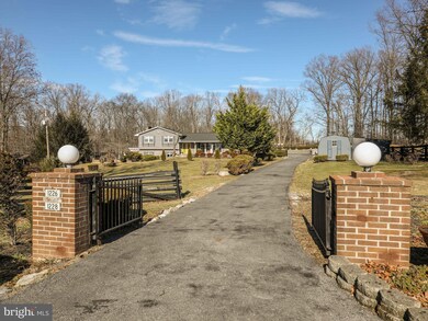 1226 Russell Rd, Berryville, VA 22611 - photo 2