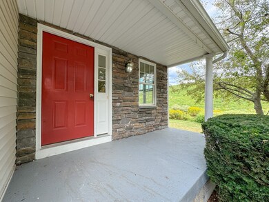 10 Fox Run Rd, Blackstone, MA 01504 - photo 5