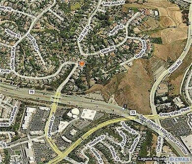 Proximity to toll road and access to riding trails