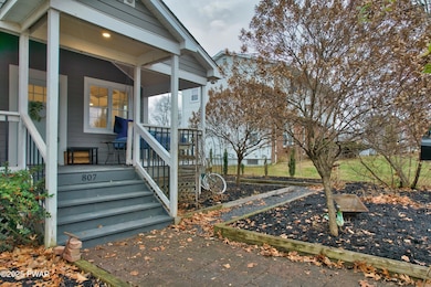 807 Avenue P, Matamoras, PA 18336 - photo 3