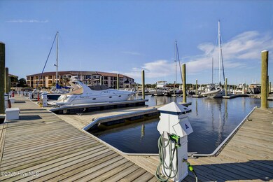 100 Spencer-Farlow Dr unit D-52, Carolina Beach, NC 28428 - photo 6