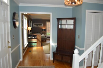 Foyer Entry