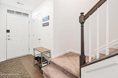 10-Foyer