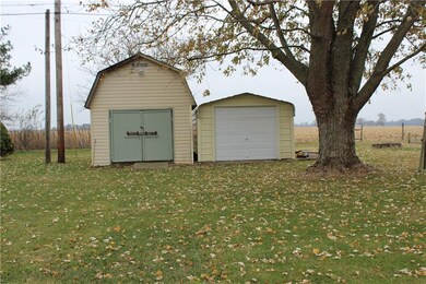 951 Rustic Ln, Whiteland, IN 46184 - photo 5