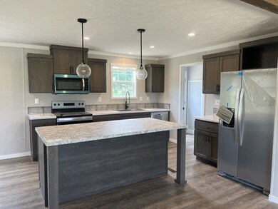 754 Sparrow Rd, Lafayette, TN 37083 - photo 4