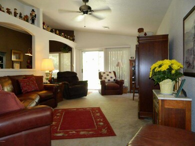 33rdWayLivingRoom3