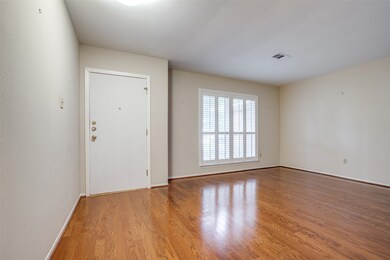 200 Westfield St, Houston, TX 77022 - photo 3