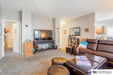 9221 & 9223 Blondo St, Omaha, NE 68134 - photo 6