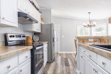 719 Manhole Rd, Bainbridge, GA 39817 - photo 7