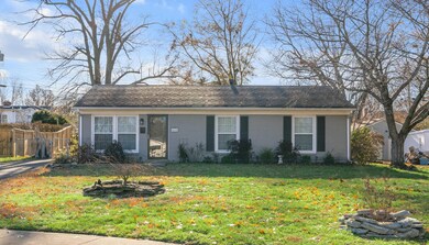 608 Burbank Ct, Lexington, KY 40503 - photo 3