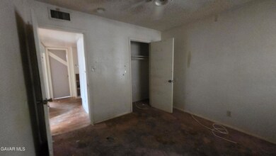 43738 Beech Ave, Lancaster, CA 93534 - photo 7