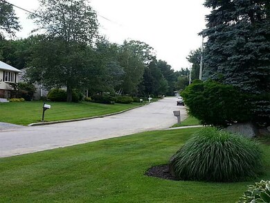 View. Wide streets!