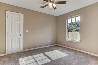 1301 Norham St, Houston, TX 77022 - photo 7