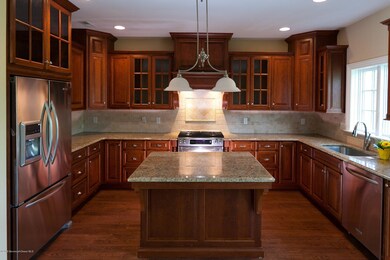 010_Kitchen