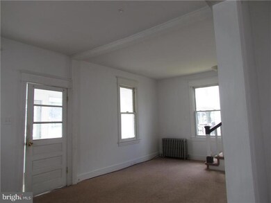 409 W Broad St, Paulsboro, NJ 08066 - photo 4