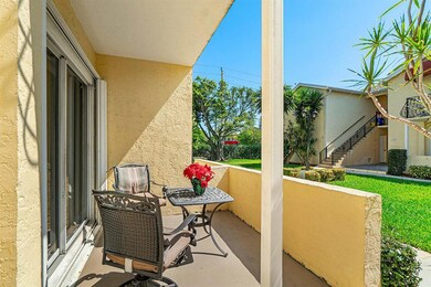 138 Waterside Dr unit BLDG 1, Hypoluxo, FL 33462 - photo 2