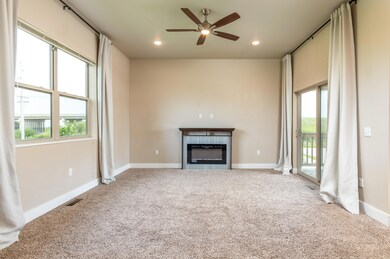 graphicbee08-1104CheyenneDr-Nevada