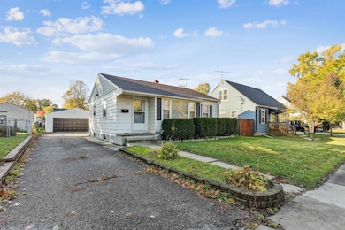 1212 Byron Ave, Waterloo, IA 50702 - photo 2